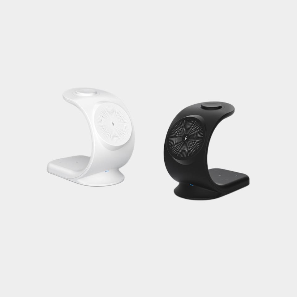 Magnetic 3 in 1 Wireless Charger Desktop Stand