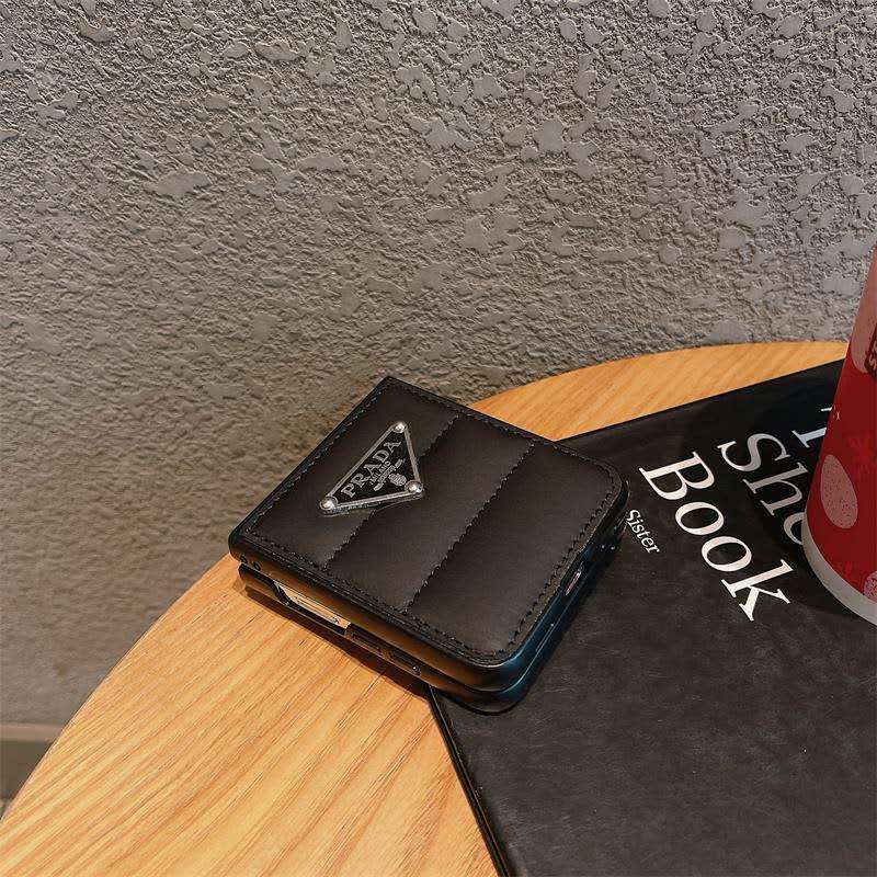 Fashionable Galaxy Z Flip Cover